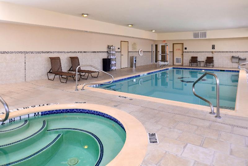هتل Hampton Inn Van Horn