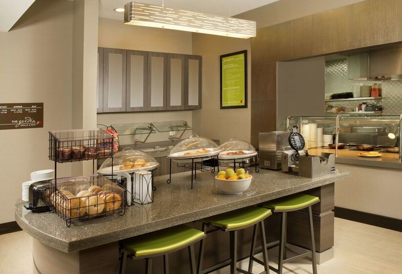 Hotel Hilton Garden Inn College Station