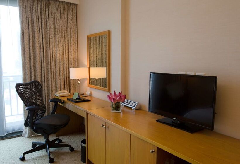 Hotel Hilton Garden Inn Hanoi