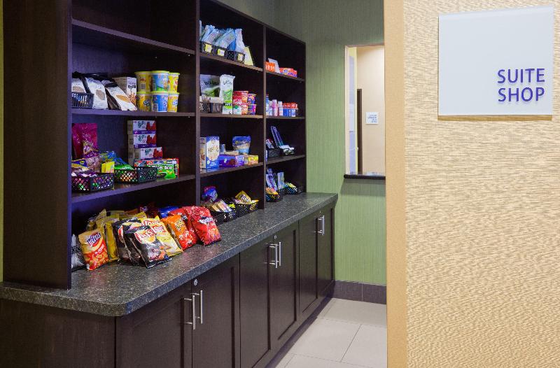 هتل Holiday Inn Express & Suites Fort Dodge, An Ihg