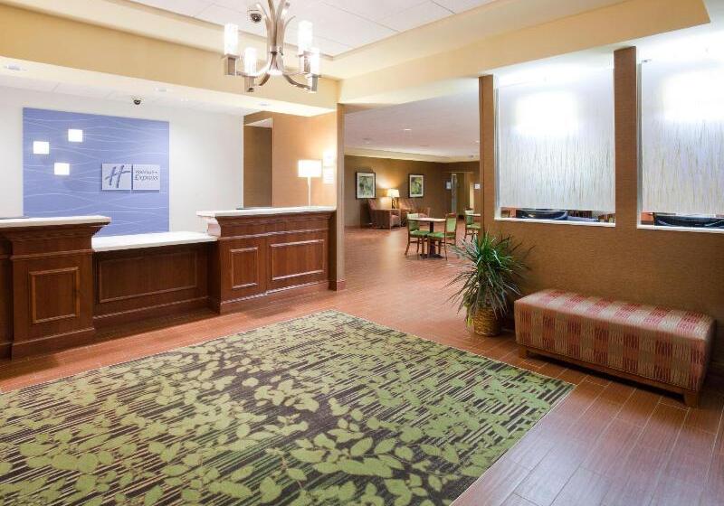 Hotel Holiday Inn Express And Suites Willmar