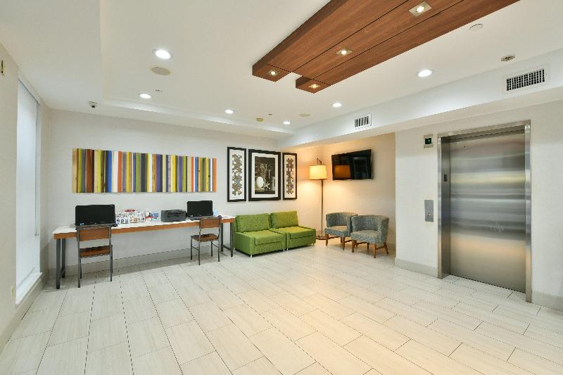 فندق Holiday Inn Express Staten Island West, An Ihg