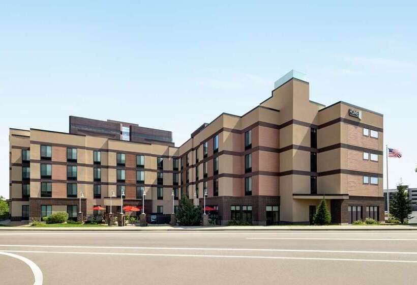 Отель Home2 Suites By Hilton Denver West  Federal Center, Co