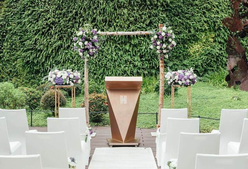 Humble House Hotel Taipei, Curio Collection By Hilton