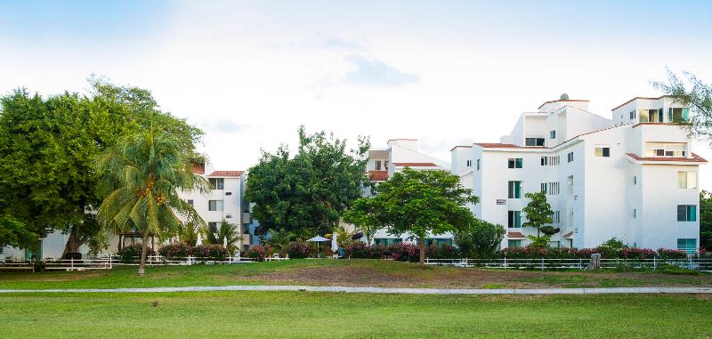 Fotos del hotel Las Gaviotas  & Suites:  5