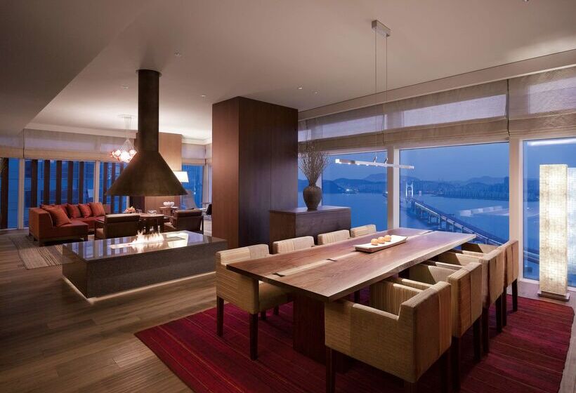 هتل Park Hyatt Busan