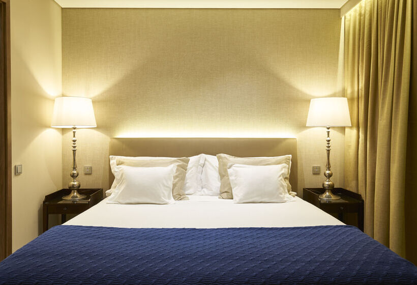 هتل Portobay Liberdade
