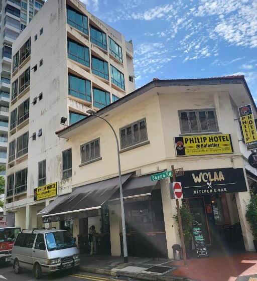 Philip Hotel Balestier