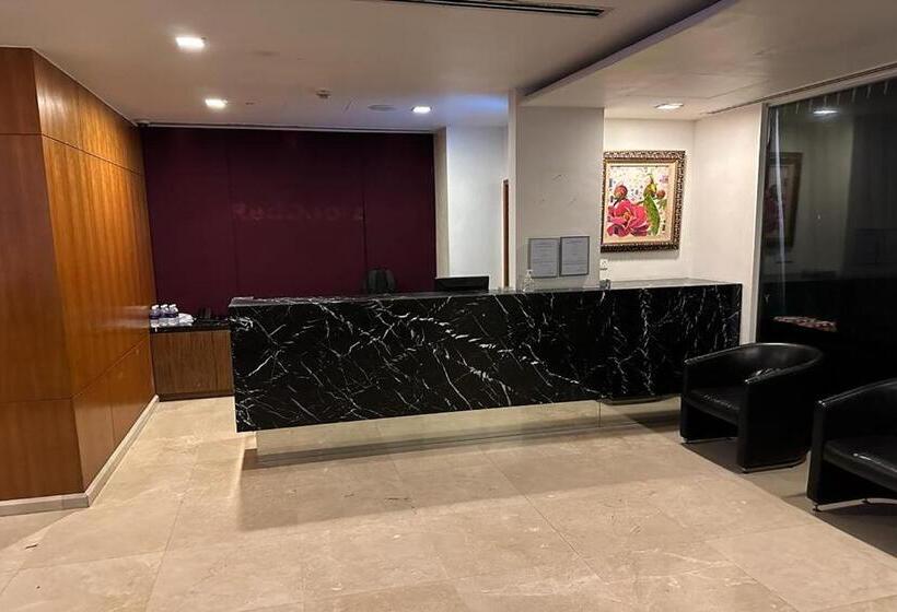 Philip Hotel Balestier