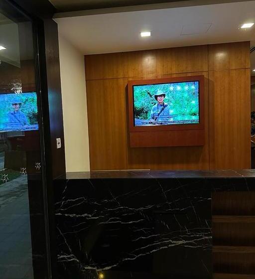 Philip Hotel Balestier