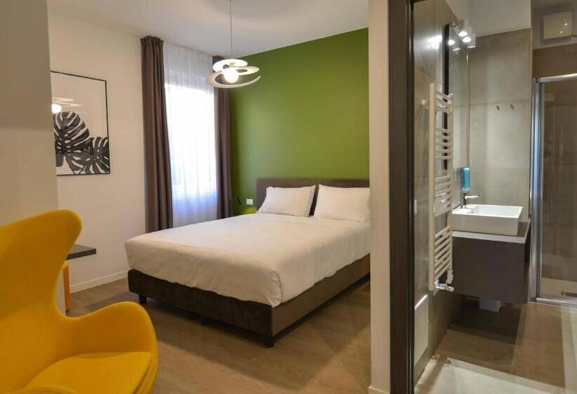 هتل Residence Il Melograno
