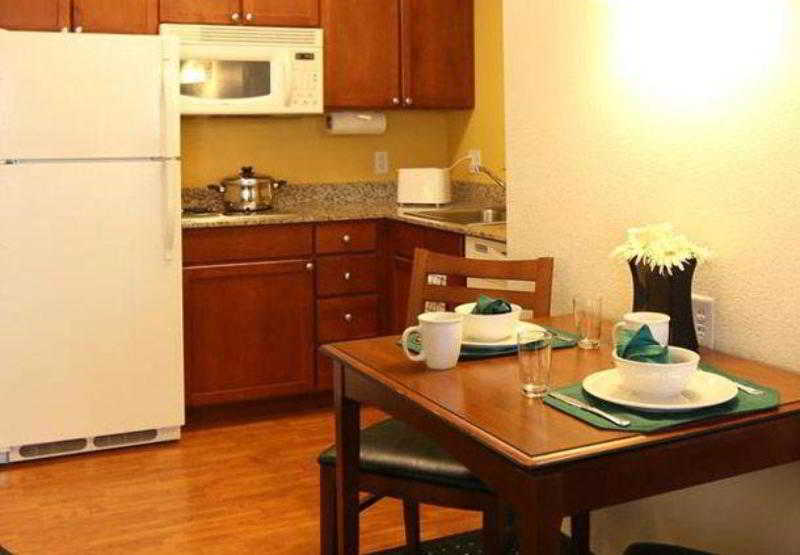 هتل Residence Inn By Marriott Loveland Fort Collins