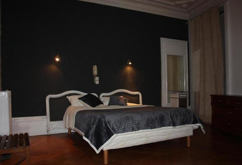 هتل Savoy