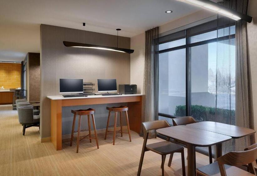 هتل Springhill Suites By Marriott Provo