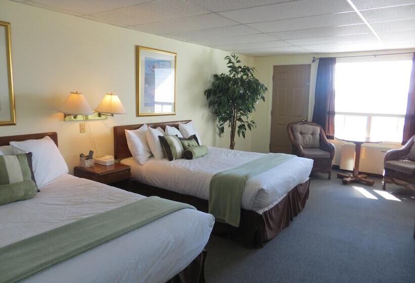 هتل St Andrews Inn & Suites