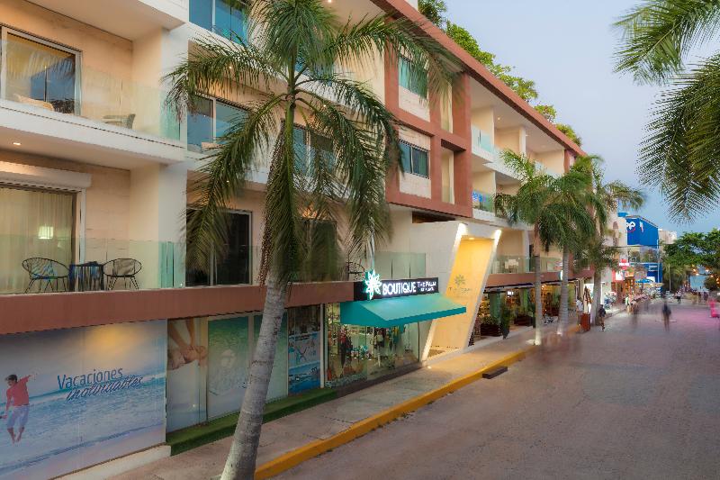هتل The Palm