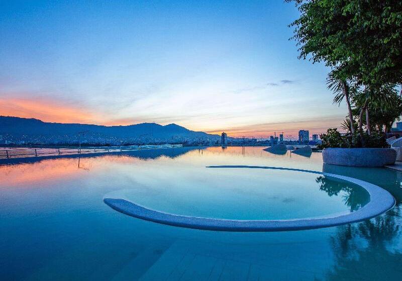 Fotos del hotel Novotel Danang Premier Han River:  47