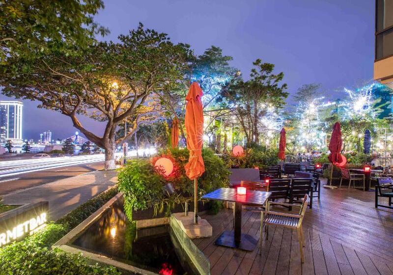 Fotos del hotel Novotel Danang Premier Han River:  46