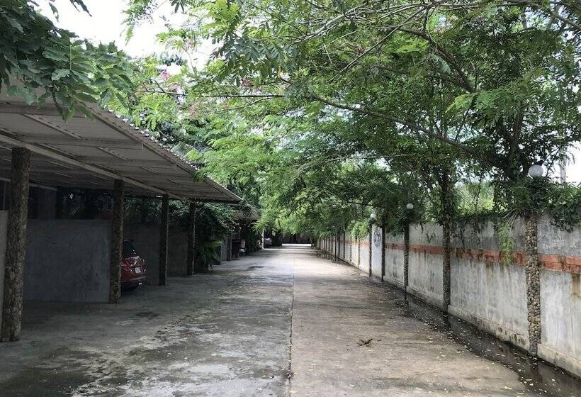 هتل Chanthaburi Garden