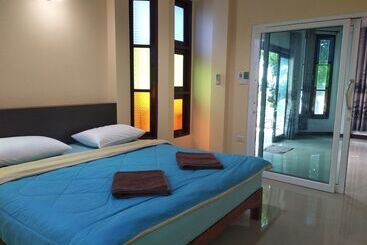 هتل Sugar Palm Resort