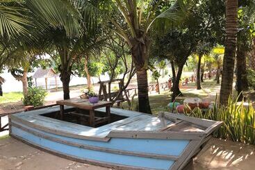 هتل Sugar Palm Resort