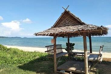 هتل Sugar Palm Resort