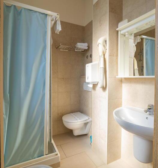 فندق Blurelda
