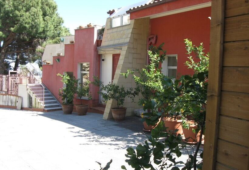 Bed and Breakfast Bnb Casa Rossa