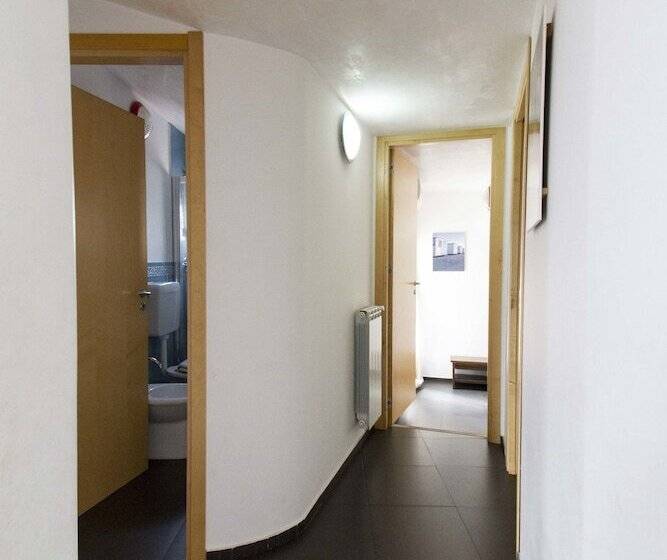 تختخواب و صبحانه Casa Rossa