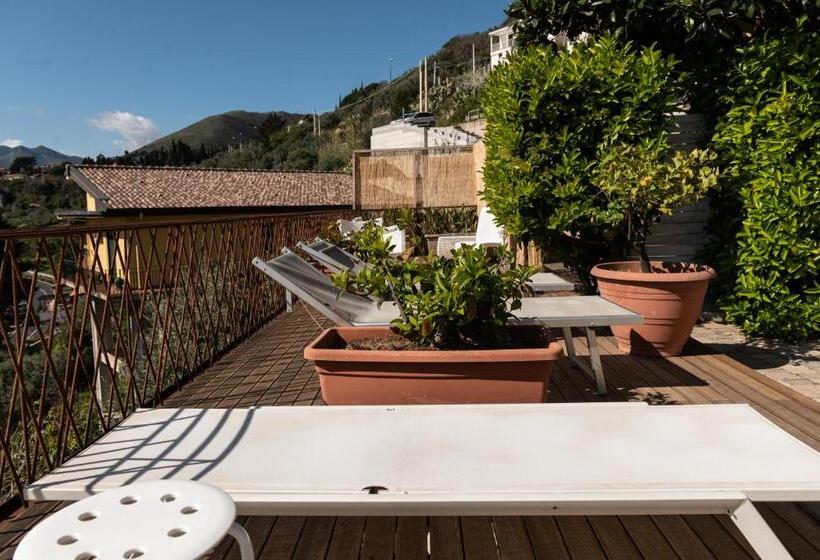 تختخواب و صبحانه Casa Rossa