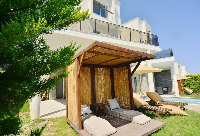هتل Swissôtel Living Bodrum