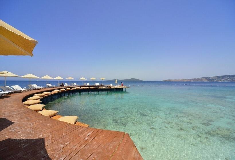هتل Swissôtel Living Bodrum