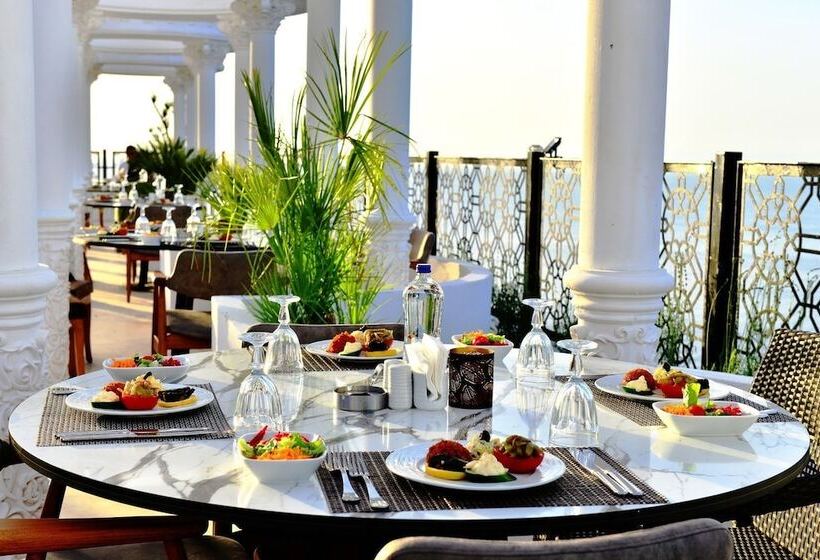 هتل Swissôtel Living Bodrum