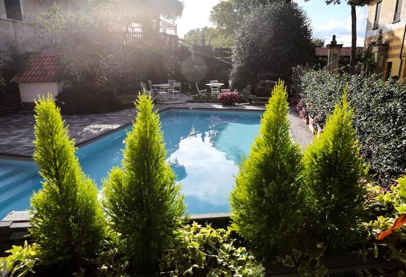 فندق Al Castello Resort
