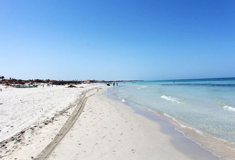 هتل Checkin Djerba Bakour Beach