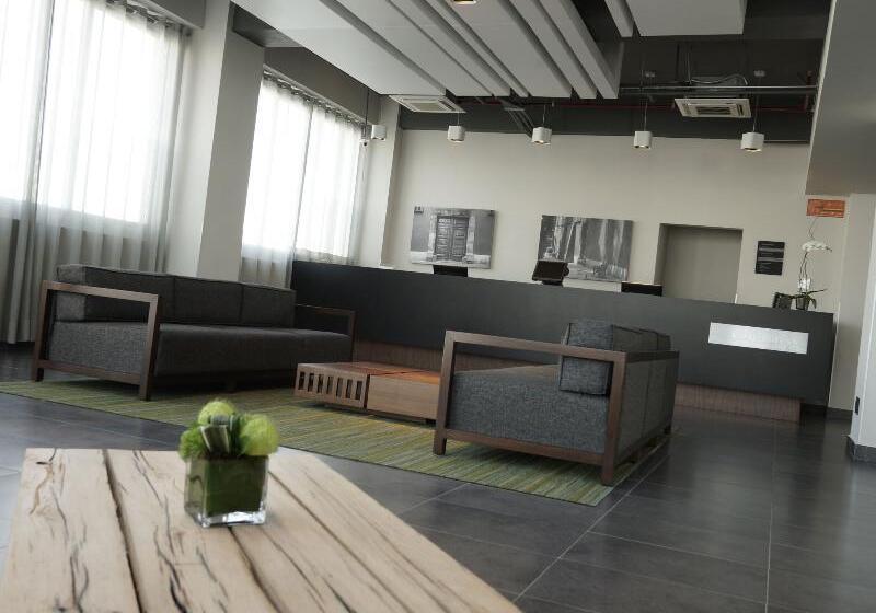 Fotos del hotel City Express Plus Patio Universidad:  25