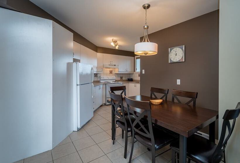 هتل Condos Vacances Msa Avec Piscine Et Spas Exterieurs Gratuits 4 Saisons!!