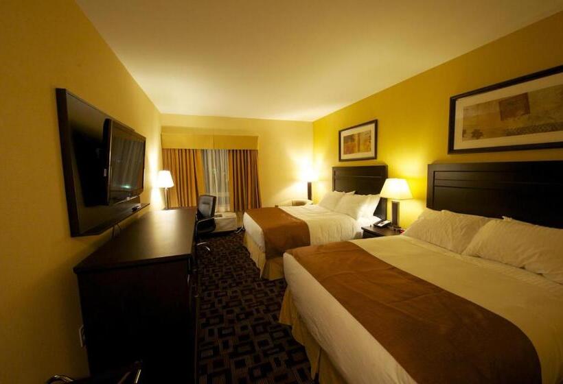 Отель Days Inn & Suites By Wyndham Winnipeg Airport Manitoba