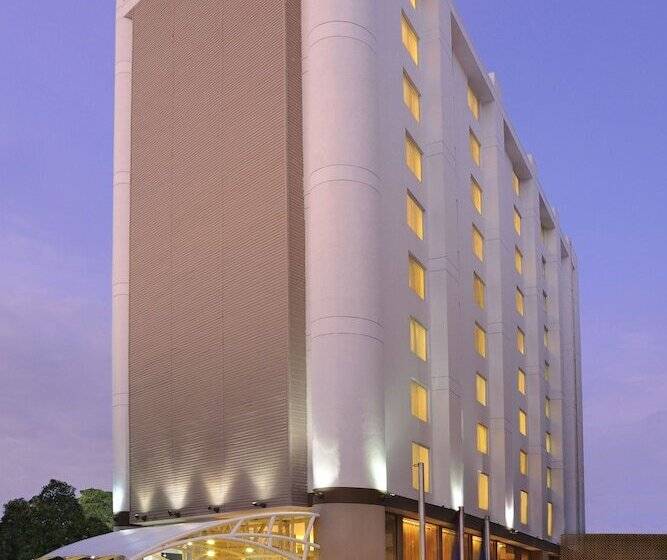 Fotos del hotel Four Points By Sheraton Ahmedabad: 1 Fotos del hotel Four Points By Sheraton Ahmedabad: 1