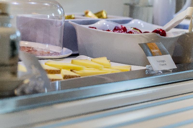 هتل Holiday Inn Express Dijon, An Ihg