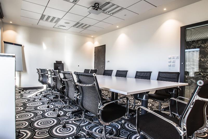 هتل Holiday Inn Express Dijon, An Ihg