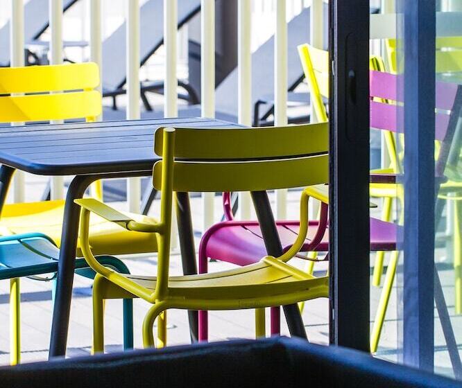 هتل Holiday Inn Express Dijon, An Ihg