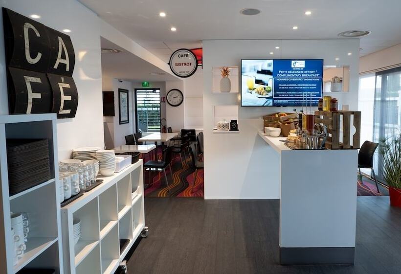 هتل Holiday Inn Express Dijon, An Ihg