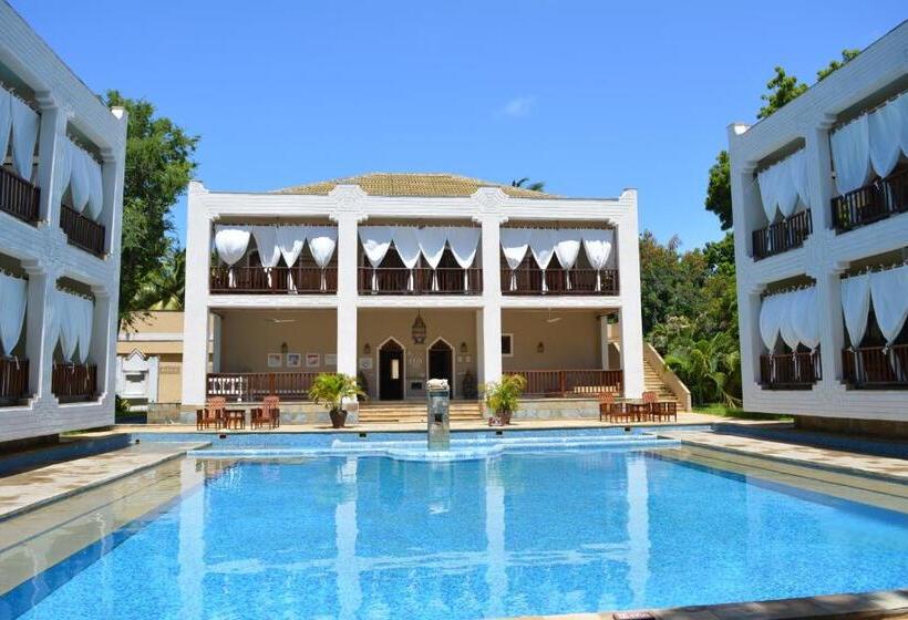 هتل Kilili Baharini Resort & Spa