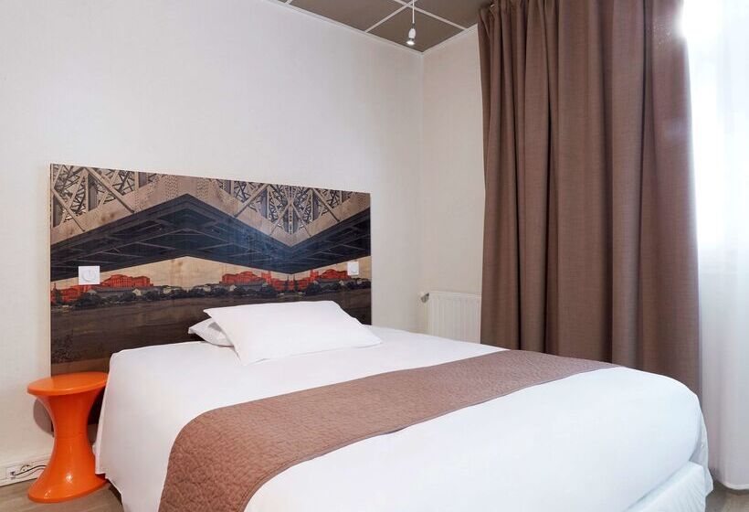 هتل Demain Hôtel & Conciergerie