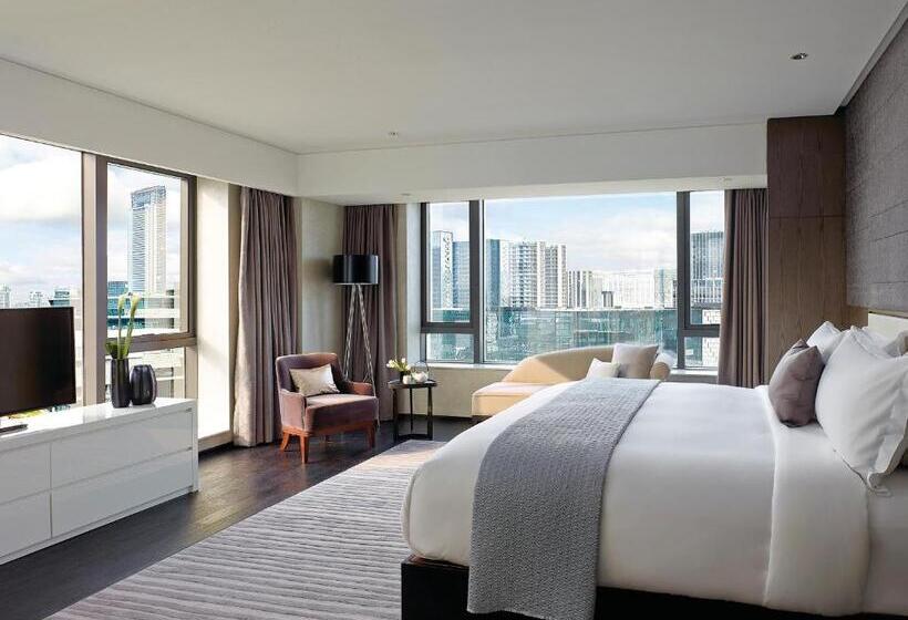 هتل Langham Place Ningbo Culture Plaza