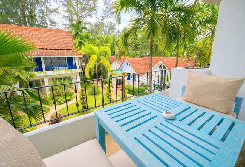 هتل Ocean Breeze Resort Khaolak