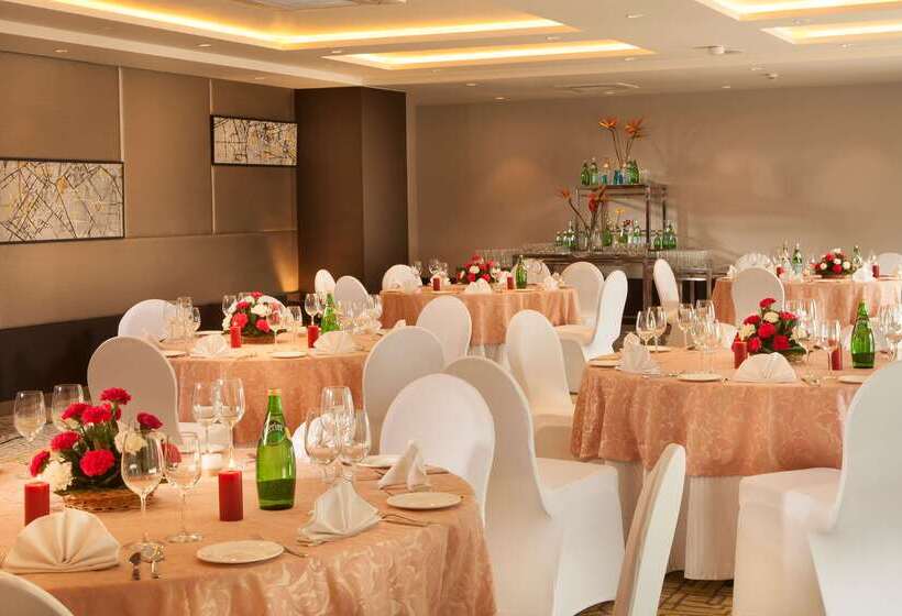 فندق Park Inn By Radisson Gurgaon Bilaspur