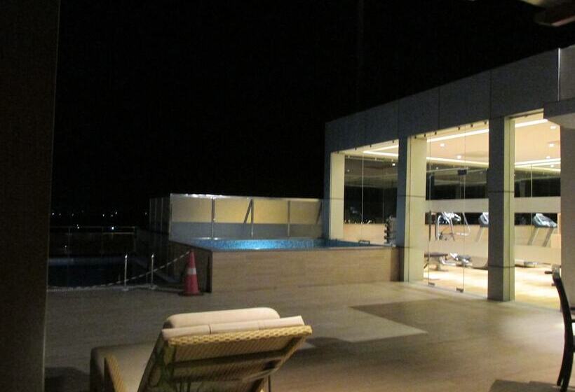 فندق Park Inn By Radisson Gurgaon Bilaspur