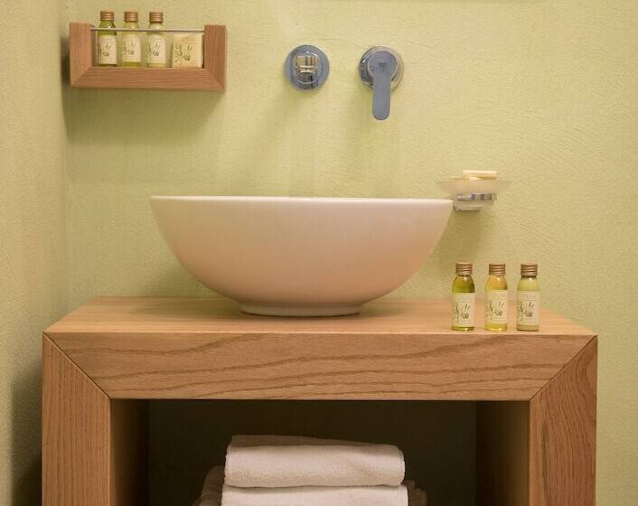 Fotos del hotel Petra Beach Hotel And Apartments:  20